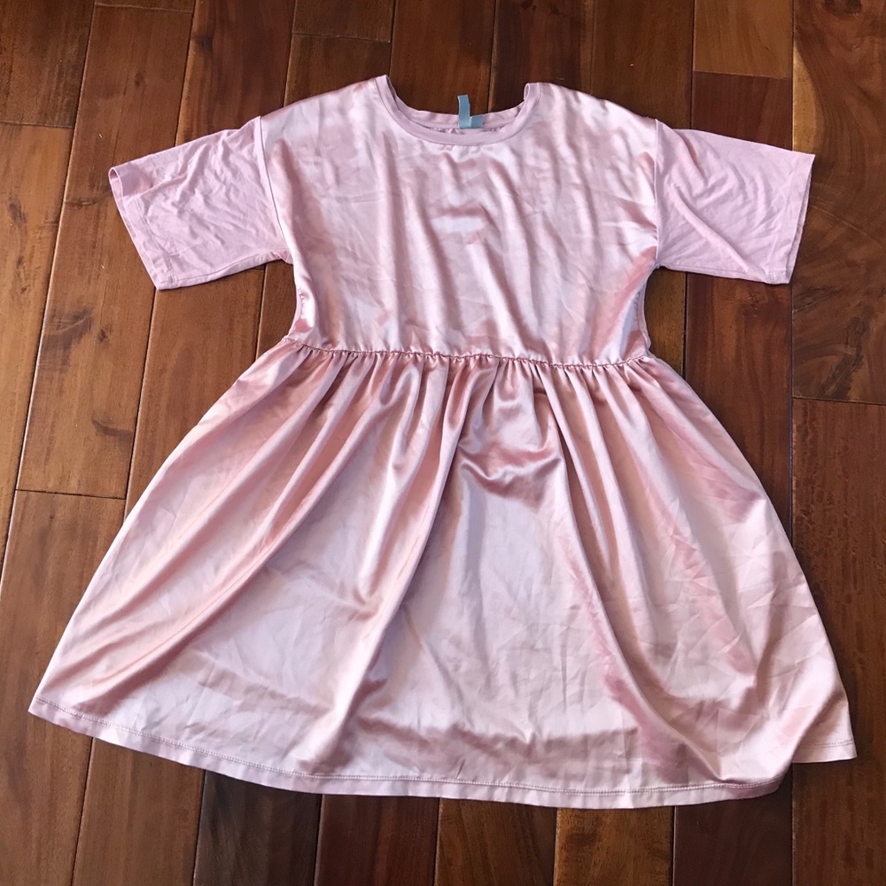ASOS pink short sleeve dress size 6